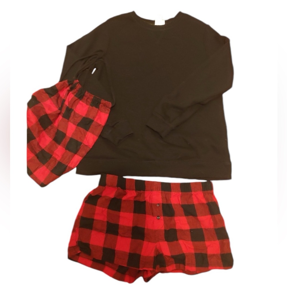 B2G1 FREE! Wondershop Buffalo Plaid Christmas Pajama Set with Drawstring Bag